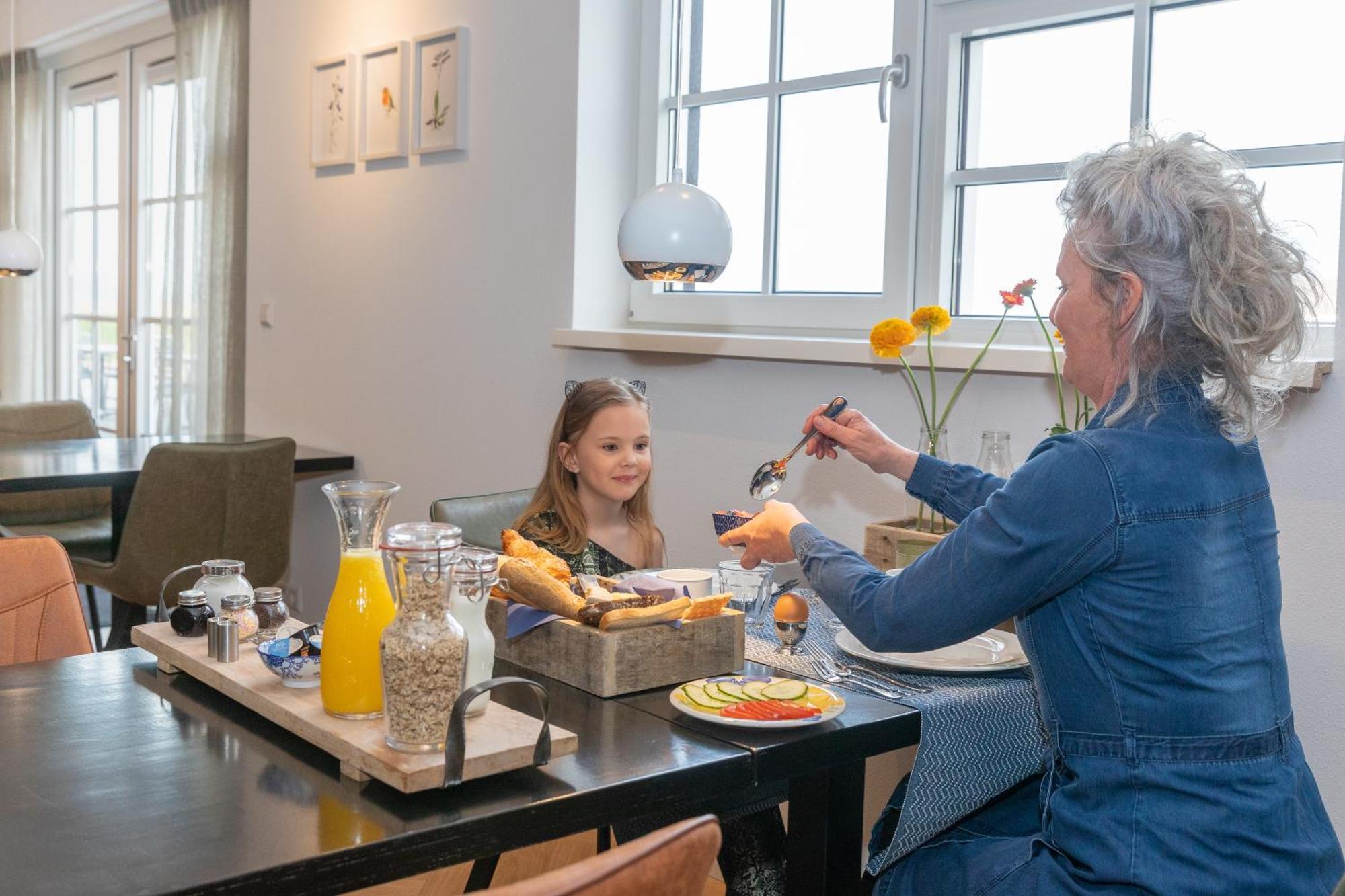 Nieuw Leven Texel Hotel Den Burg Bagian luar foto